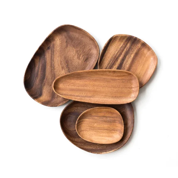 Wooden dish plate in Japanese style, perfect for snacks and fruits