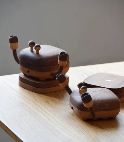 Eye-catching wooden coasters shaped like a crab, perfect for gifting or daily use