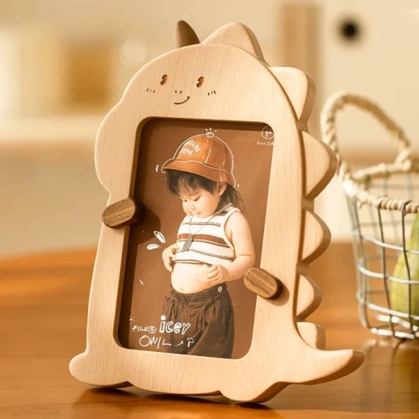 Adorable dinosaur-shaped wooden picture frame for displaying 6-inch photos